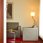 De Hotell 4*