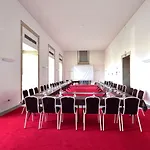 De 4*