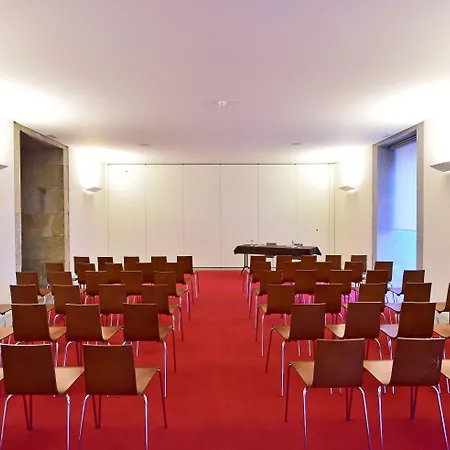 Hotel De 4*